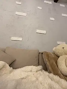 Snapshot of Big_Boob_Gang chatting on October 24, 2025, 8:19 pm Big Boob Gang online show from October 24, 2025, 8:19 pm