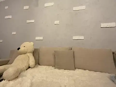 Snapshot of Big_Boob_Gang chatting on October 17, 2025, 8:21 pm Big Boob Gang online show from October 17, 2025, 8:21 pm