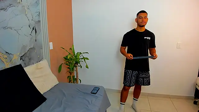 Snapshot of chatting on October 26, 2025, 2:06 pm online show from October 26, 2025, 2:06 pm