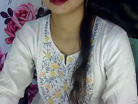 Snapshot of Rahat_S chatting on November 18, 2025, 7:11 am Rahat S online show from November 18, 2025, 7:11 am