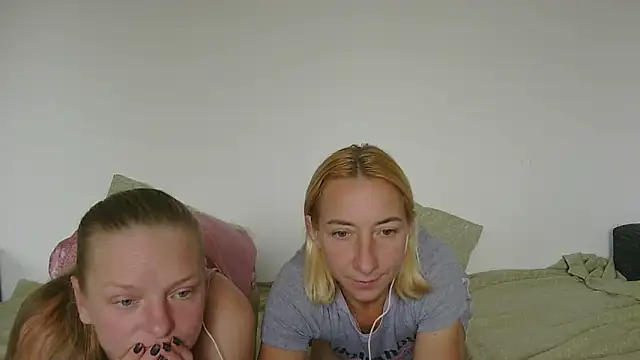 Snapshot of sassycruisecontrol chatting on October 6, 2025, 9:43 am sassycruisecontrol online show from October 6, 2025, 9:43 am