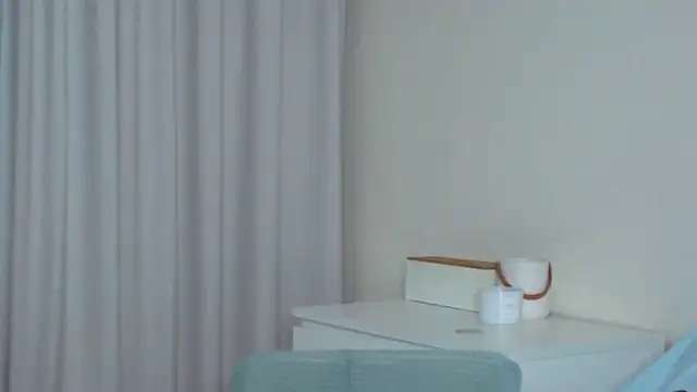 slyshypie online show from September 23, 2025, 1:18 pm