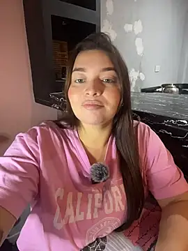 sarahreyess 11 online show from March 5, 2026, 10:56 am