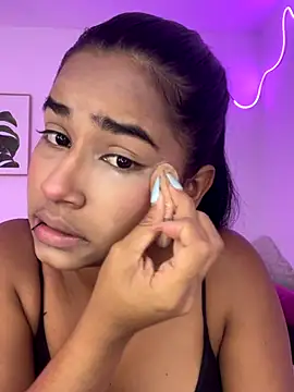 Snapshot of zoe_evans5 chatting on October 10, 2025, 1:01 pm zoe evans5 online show from October 10, 2025, 1:01 pm