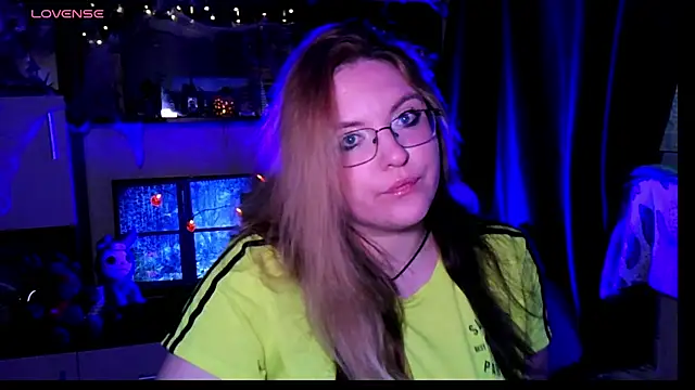 ZayaRush online show from November 10, 2025, 12:54 pm