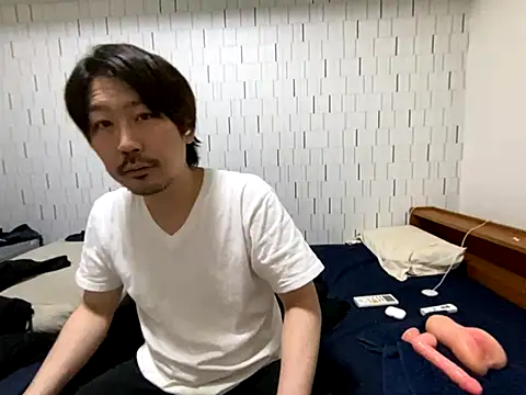 Arista 09 online show from November 6, 2025, 5:28 pm