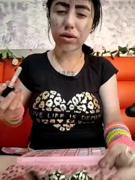 Kitty Melodi online show from September 12, 2025, 9:09 am