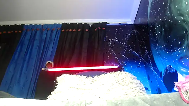 Snapshot of SemerHott chatting on February 14, 2026, 1:00 pm SemerHott online show from February 14, 2026, 1:00 pm