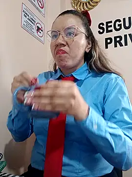 Hannah-colx online show from April 29, 2026, 6:58 pm