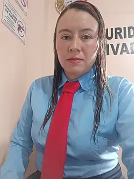 Hannah-colx online show from May 22, 2026, 1:42 pm