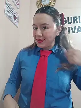 Hannah-colx online show from May 24, 2026, 3:45 pm