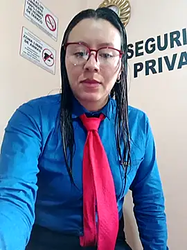 Hannah-colx online show from September 20, 2025, 2:11 pm