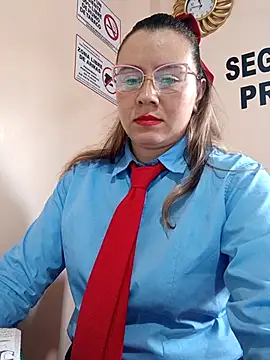 Hannah-colx online show from May 1, 2026, 4:45 pm
