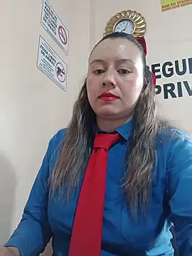 Hannah-colx online show from May 19, 2026, 1:07 pm