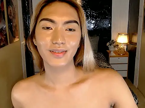 AthenaFLamia online show from November 30, 2025, 6:58 am