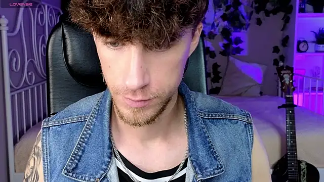 mark caron online show from October 12, 2025, 8:10 pm