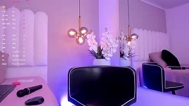 violeta olsen online show from March 18, 2026, 7:48 pm