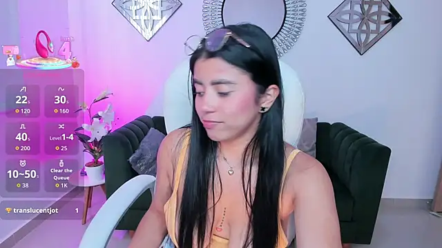 issi loren online show from December 22, 2025, 9:37 pm