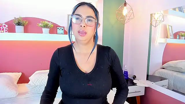 Snapshot of ValeryBoobs1 chatting on September 13, 2025, 1:22 pm ValeryBoobs1 online show from September 13, 2025, 1:22 pm
