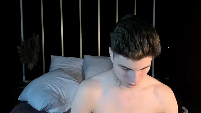 JackWolw online show from October 22, 2025, 8:47 am