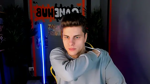 JackWolw online show from November 11, 2025, 11:09 pm