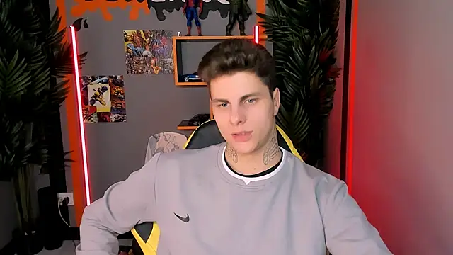 JackWolw online show from November 5, 2025, 3:37 pm