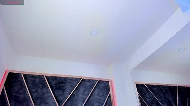 SusanaHenao online show from March 31, 2026, 5:26 pm