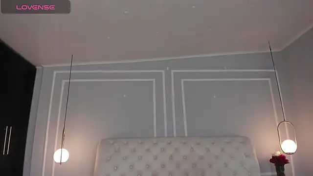 sakura Gomez online show from April 1, 2026, 7:33 pm