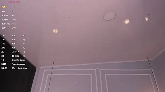 sakura Gomez online show from April 9, 2026, 7:20 pm