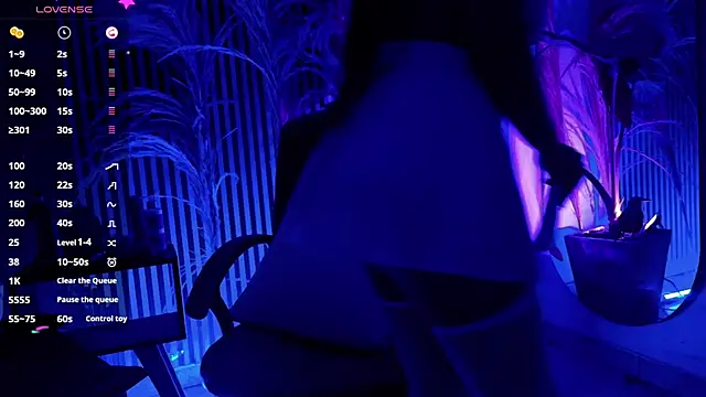 Snapshot of _Gaaia_ chatting on November 1, 2025, 9:19 pm Gaaia online show from November 1, 2025, 9:19 pm