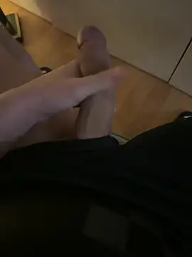 Snapshot of cook907920 chatting on December 16, 2025, 11:53 pm cook907920 online show from December 16, 2025, 11:53 pm