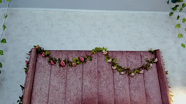 Snapshot of AnyaJay chatting on April 9, 2026, 8:48 pm AnyaJay online show from April 9, 2026, 8:48 pm