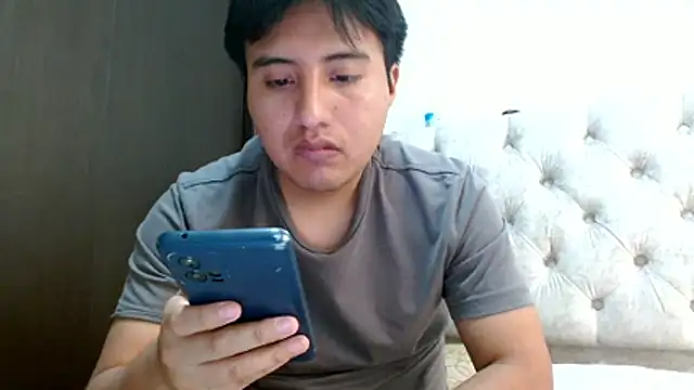 Snapshot of the_magnificent8 chatting on March 2, 2026, 9:44 pm the magnificent8 online show from March 2, 2026, 9:44 pm