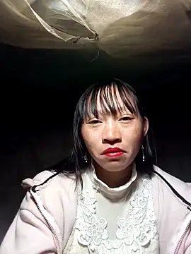 Snapshot of tcm-cute chatting on November 12, 2025, 7:40 pm tcm-cute online show from November 12, 2025, 7:40 pm