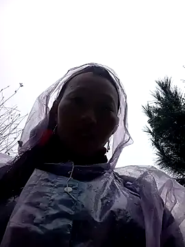 Snapshot of tcm-cute chatting on November 2, 2025, 7:24 am tcm-cute online show from November 2, 2025, 7:24 am