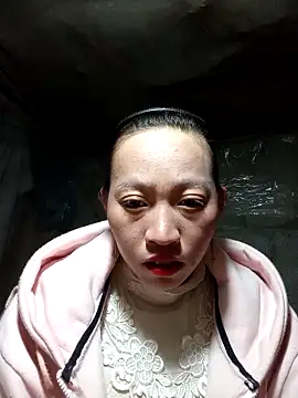 Snapshot of tcm-cute chatting on November 6, 2025, 5:39 pm tcm-cute online show from November 6, 2025, 5:39 pm