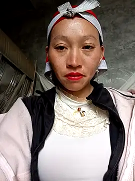 Snapshot of tcm-cute chatting on November 18, 2025, 5:44 am tcm-cute online show from November 18, 2025, 5:44 am