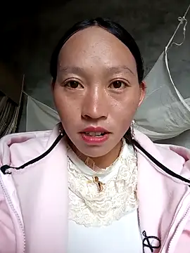 Snapshot of tcm-cute chatting on October 7, 2025, 4:57 am tcm-cute online show from October 7, 2025, 4:57 am