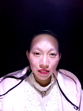 Snapshot of tcm-cute chatting on October 24, 2025, 1:10 pm tcm-cute online show from October 24, 2025, 1:10 pm