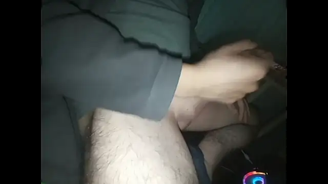 OutcastRen online show from March 5, 2026, 7:43 pm