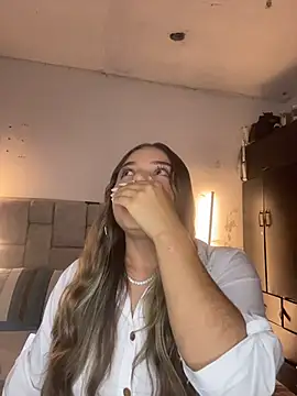 AnnyLopezzz  online show from March 14, 2026, 5:46 am