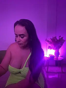 Snapshot of kattywil chatting on March 24, 2026, 4:56 am kattywil online show from March 24, 2026, 4:56 am