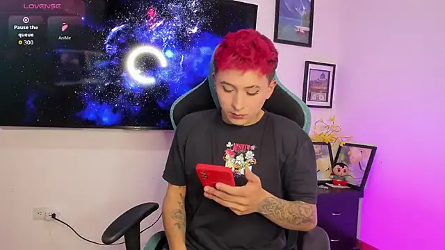 Michael Lopez 1 online show from September 17, 2025, 8:00 pm