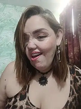 MayaLuna1 online show from November 11, 2025, 4:46 pm