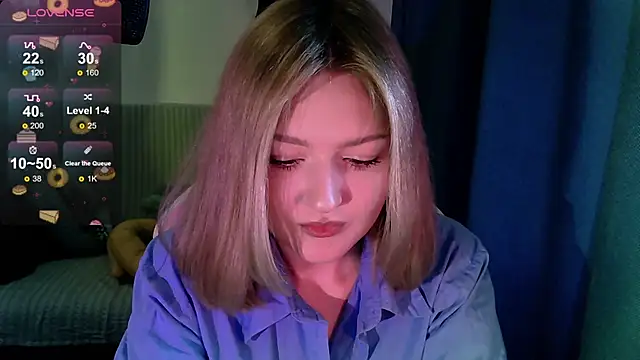 cute1stranger online show from October 9, 2025, 9:32 am