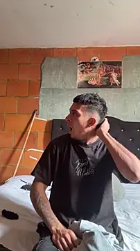 Snapshot of Mrjustin_sebas chatting on April 14, 2026, 6:57 pm Mrjustin sebas online show from April 14, 2026, 6:57 pm