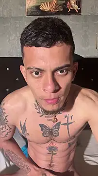 Snapshot of Mrjustin_sebas chatting on April 10, 2026, 8:32 am Mrjustin sebas online show from April 10, 2026, 8:32 am