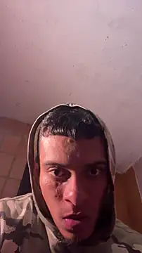 Snapshot of Mrjustin_sebas chatting on April 5, 2026, 3:57 am Mrjustin sebas online show from April 5, 2026, 3:57 am