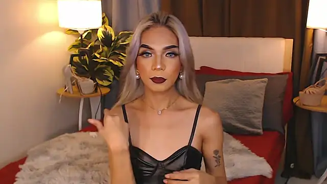 Snapshot of CelestinaMarquez0427 chatting on October 15, 2025, 10:18 pm CelestinaMarquez0427 online show from October 15, 2025, 10:18 pm