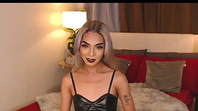 Snapshot of CelestinaMarquez0427 chatting on October 25, 2025, 8:57 am CelestinaMarquez0427 online show from October 25, 2025, 8:57 am